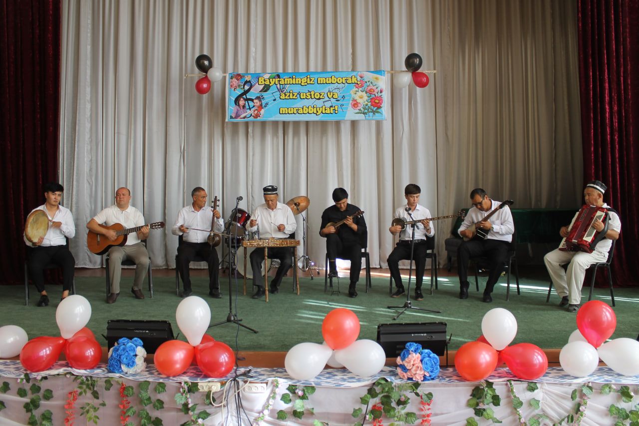 1-oktabr “O‘qituvchi va murabbiylar kuni” munosabati bilan bayram tadbiri bo‘lib o‘tdi.